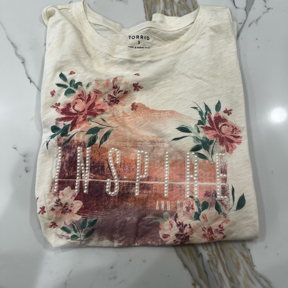 Torrid Floral Pearl Design “Inspire” T-Shirt